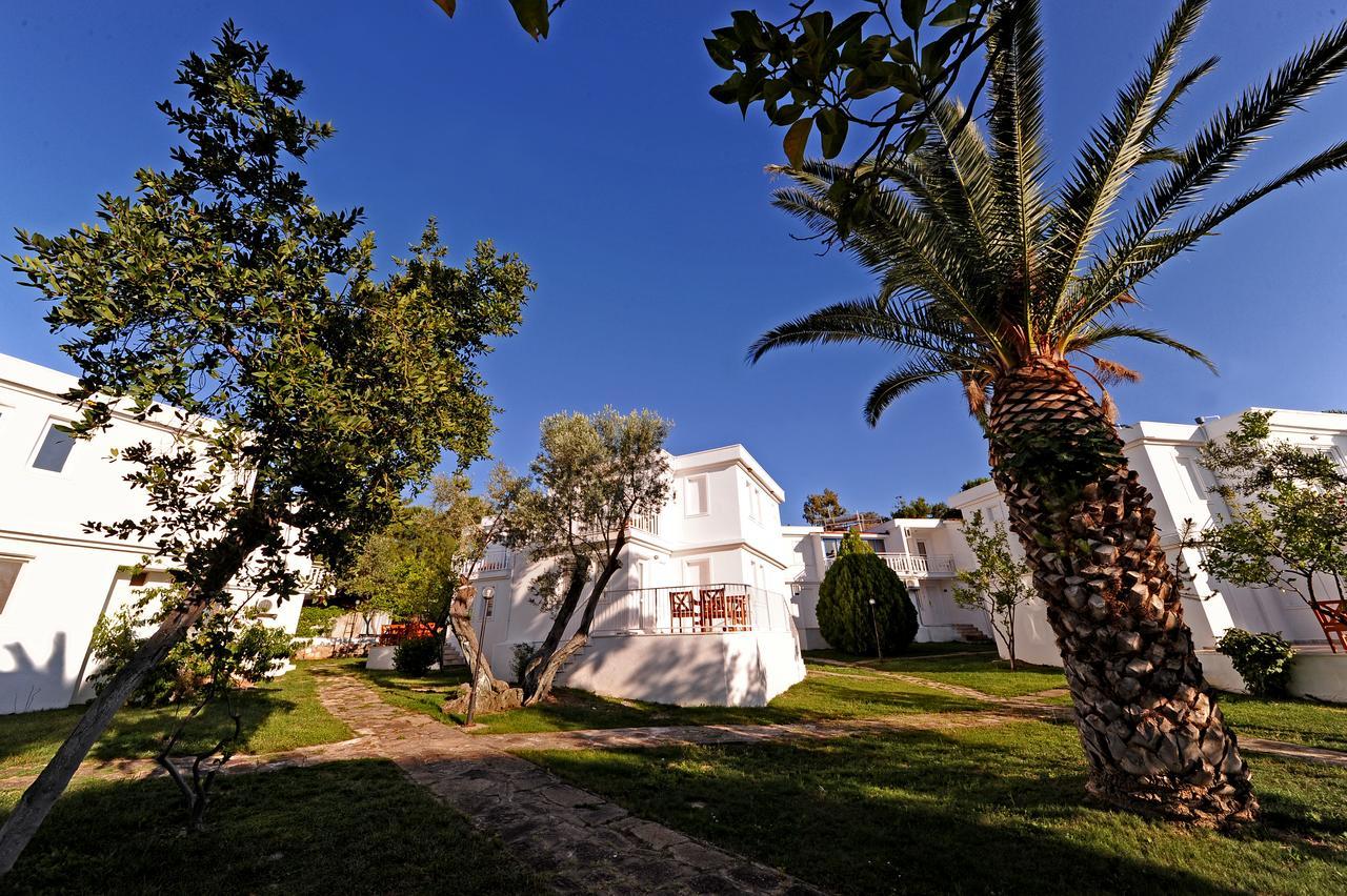 فوكا Hanedan Flora Apart Hotel المظهر الخارجي الصورة