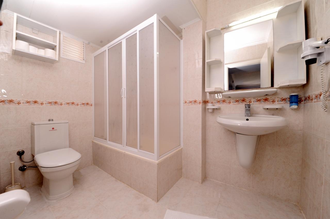 فوكا Hanedan Flora Apart Hotel المظهر الخارجي الصورة