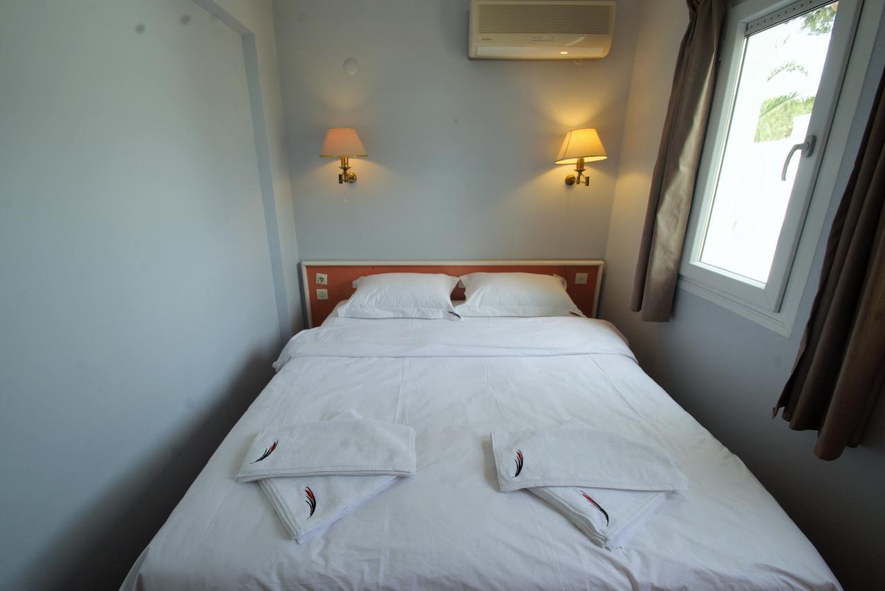 فوكا Hanedan Flora Apart Hotel المظهر الخارجي الصورة