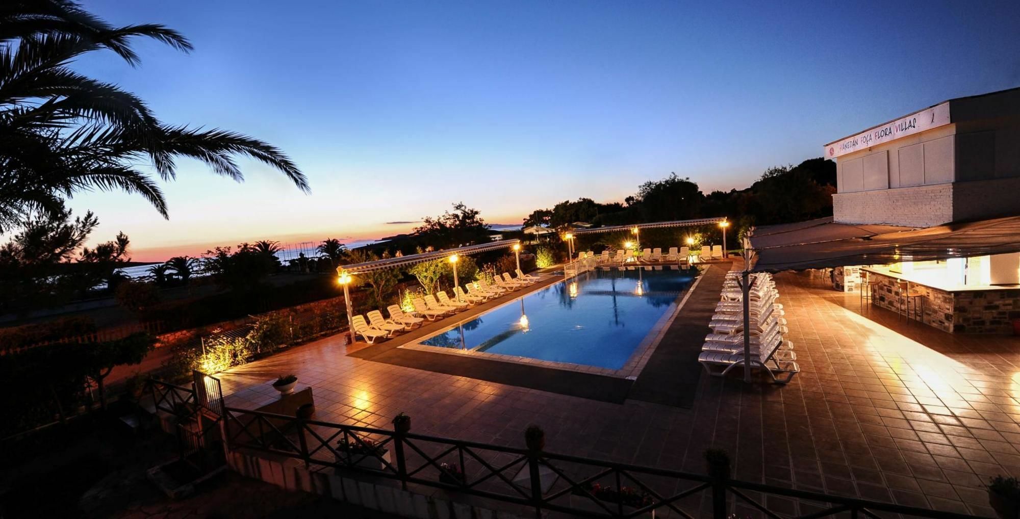 فوكا Hanedan Flora Apart Hotel المظهر الخارجي الصورة